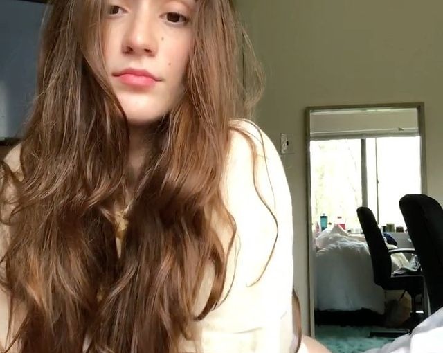 Ольга привлекальеная девушка из Александровска цена от 5000 руб