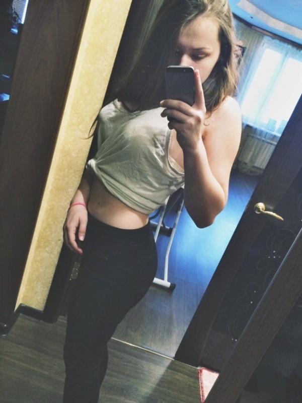 Инга привлекательная девушка из Александровска цена от 3500 руб