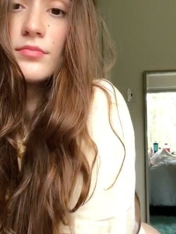 Ольга привлекательная девушка из Александровска цена от 5000 руб